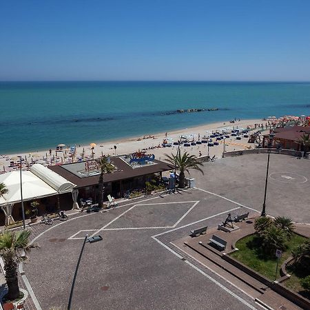 Hotel Bianchi Nicola Porto Recanati Buitenkant foto